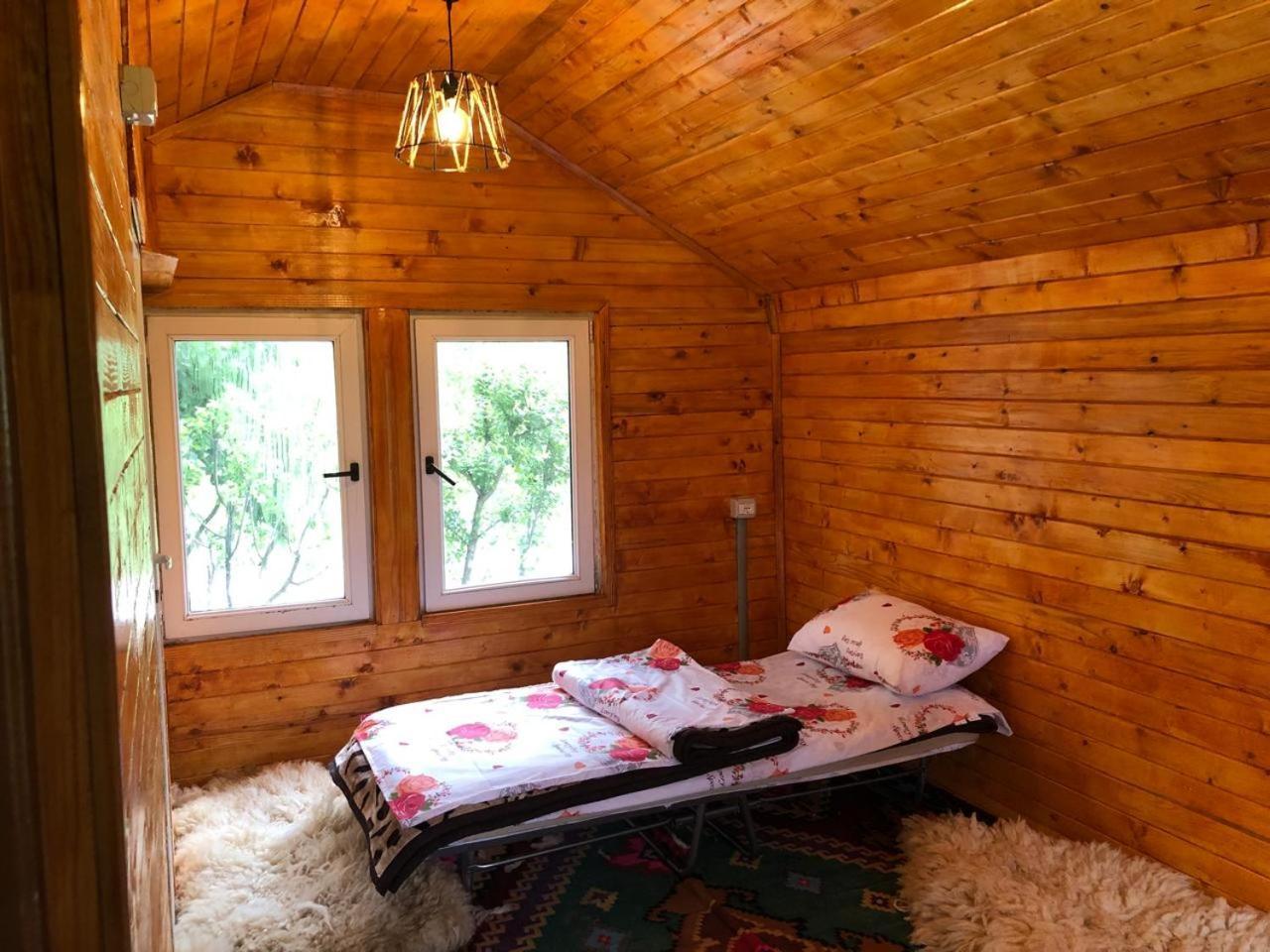 Bujtina Gashi Guest House Kukes Ngoại thất bức ảnh